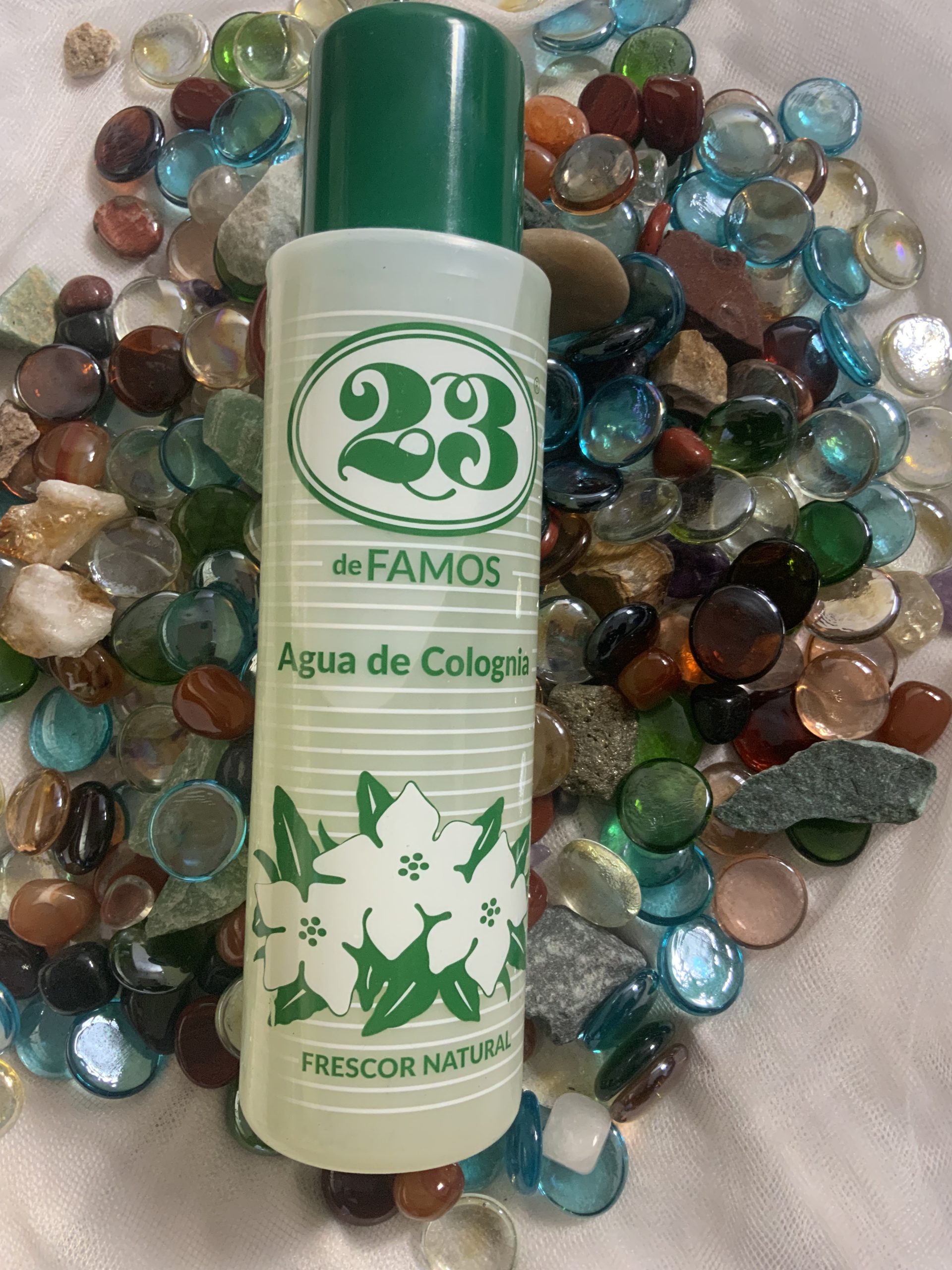 23 FAMOS AGUA DE COLONIA XL (1L)